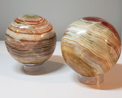Onyx Spheres